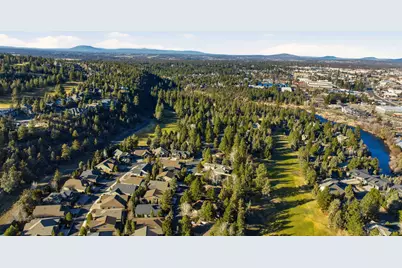 3076 NW Clubhouse Drive, Bend, OR 97703 - Photo 64