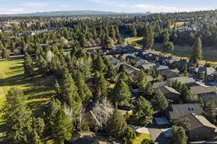 3076 NW Clubhouse Dr, Bend, OR 97703 - Photo 72