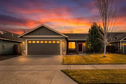 210 NW 27th Court, Redmond, OR 97756 - Photo 1