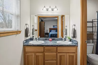 210 NW 27th Court, Redmond, OR 97756 - Photo 16