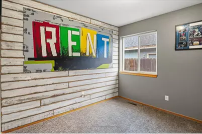 210 NW 27th Court, Redmond, OR 97756 - Photo 18