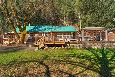 9972 Elk Creek Road, Trail, OR 97541 - Photo 4