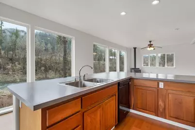 33910 Railroad Avenue, Gates, OR 97346 - Photo 28