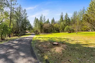 313 Eagle Ridge Dr, Grants Pass, OR 97526 - Photo 58