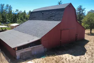 2868 Woodland Park Rd, Grants Pass, OR 97527 - Photo 14