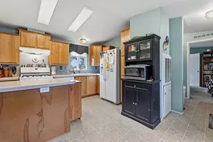 14860 SE Umpqua Rd, Prineville, OR 97754 - Photo 6