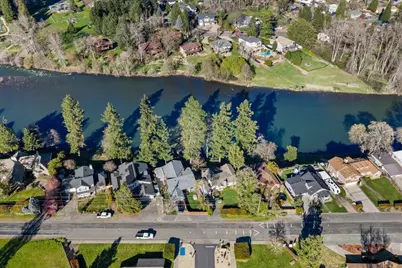 1088 E Park Street, Grants Pass, OR 97527 - Photo 42