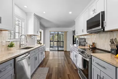 1088 E Park Street, Grants Pass, OR 97527 - Photo 22