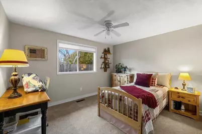 2213 Westfall Circle, Medford, OR 97504 - Photo 22