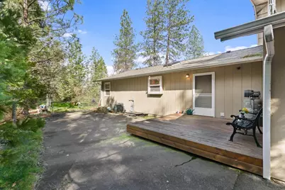 1100 Riverbanks Road, Grants Pass, OR 97527 - Photo 30