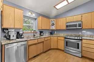 1100 Riverbanks Rd, Grants Pass, OR 97527 - Photo 18