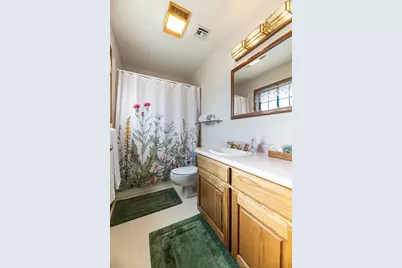 1352 E Park Street, Grants Pass, OR 97527 - Photo 28