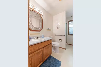 1352 E Park Street, Grants Pass, OR 97527 - Photo 24