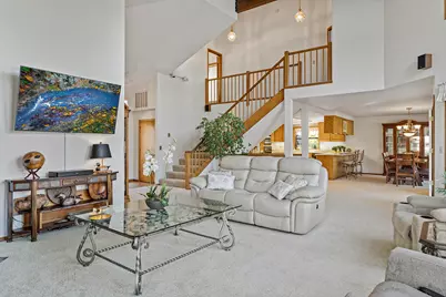 1352 E Park Street, Grants Pass, OR 97527 - Photo 14