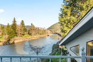 1352 E Park St, Grants Pass, OR 97527 - Photo 34