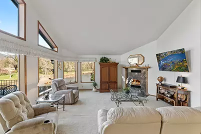 1352 E Park Street, Grants Pass, OR 97527 - Photo 12