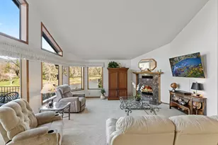 1352 E Park St, Grants Pass, OR 97527 - Photo 12