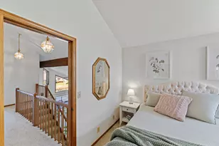 1352 E Park St, Grants Pass, OR 97527 - Photo 32