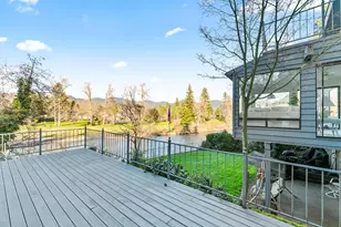 1352 E Park St, Grants Pass, OR 97527 - Photo 44
