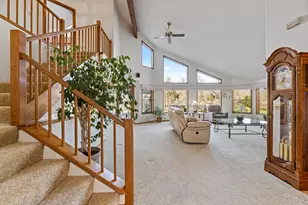 1352 E Park St, Grants Pass, OR 97527 - Photo 6