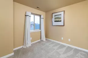 61209 Dayspring Dr, Bend, OR 97702 - Photo 10