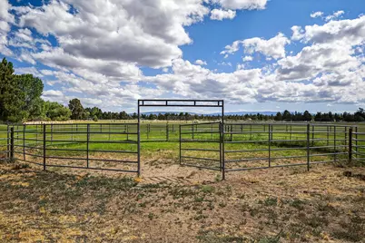 25271 Alfalfa Market Road, Bend, OR 97701 - Photo 40