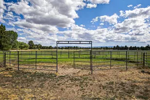 25271 Alfalfa Market Rd, Bend, OR 97701 - Photo 40
