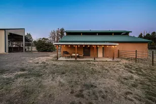 25271 Alfalfa Market Rd, Bend, OR 97701 - Photo 48