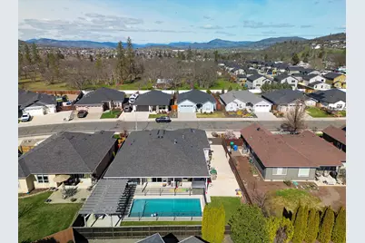 936 Arrowhead Trail, Eagle Point, OR 97524 - Photo 26