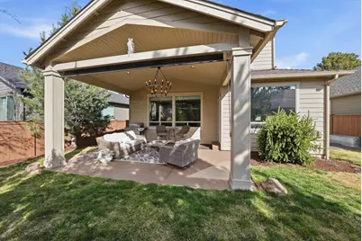 3031 NW Clubhouse Drive, Bend, OR 97703 - Photo 24