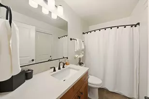 3031 NW Clubhouse Dr, Bend, OR 97703 - Photo 40