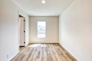 4647 Winter Ave, Klamath Falls, OR 97603 - Photo 6