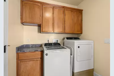 659 Blue Moon Drive, Central Point, OR 97502 - Photo 14