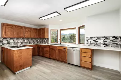 48187 McFarland Road, Oakridge, OR 97463 - Photo 18