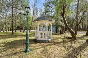 314 Triller Ln, Grants Pass, OR 97527 - Photo 48