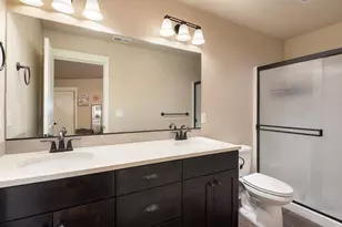 3179 SW 28th St, Redmond, OR 97756 - Photo 10