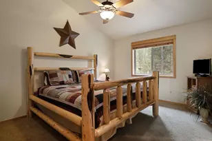 57561 Whistler Ln, Sunriver, OR 97707 - Photo 18