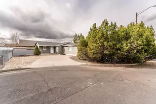 961 S Algonquian Ct, Prineville, OR 97754 - Photo 2
