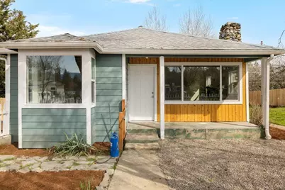 185 Peach Street, Merlin, OR 97532 - Photo 4