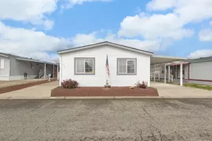 310 Whispering Willow Dr, Grants Pass, OR 97527 - Photo 4