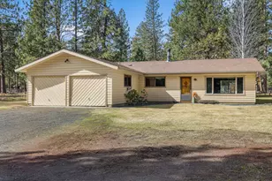 69325 Stirrup, Sisters, OR 97759 - Photo 40