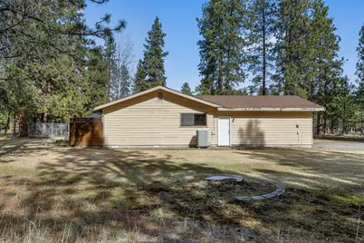 69325 Stirrup, Sisters, OR 97759 - Photo 12