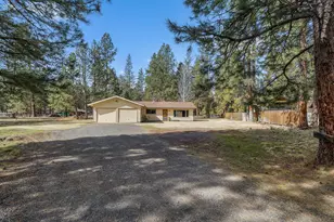 69325 Stirrup, Sisters, OR 97759 - Photo 24