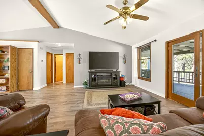 2542 Thomas Terrace, Grants Pass, OR 97527 - Photo 32