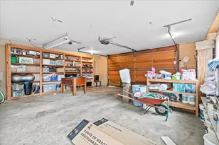 201 N Keene Way Dr, Medford, OR 97504 - Photo 34