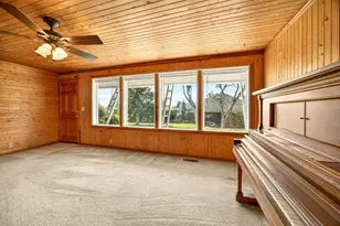 3363 Lone Pine Rd, Medford, OR 97504 - Photo 8