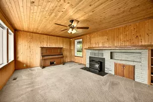 3363 Lone Pine Rd, Medford, OR 97504 - Photo 4