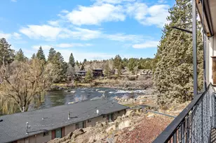 1565 NW Wall St, Bend, OR 97703 - Photo 4