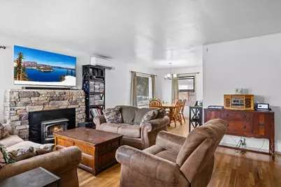 442 NE Baker Drive, Grants Pass, OR 97526 - Photo 10