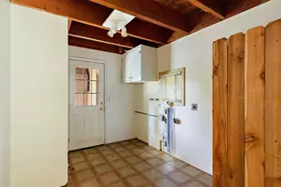 685 Jacksonville Res Rd, Jacksonville, OR 97530 - Photo 30